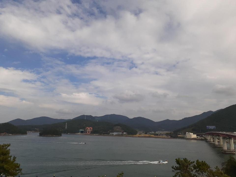 Tongyeong Bridge Hotel Zewnętrze zdjęcie