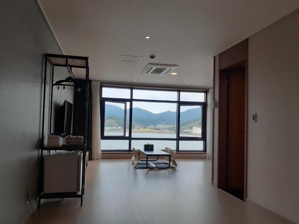 Tongyeong Bridge Hotel Zewnętrze zdjęcie